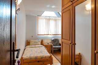 Гостевой дом Guest House Kehayovi Банско Двухместный номер Делюкс с 1 кроватью и душем-2